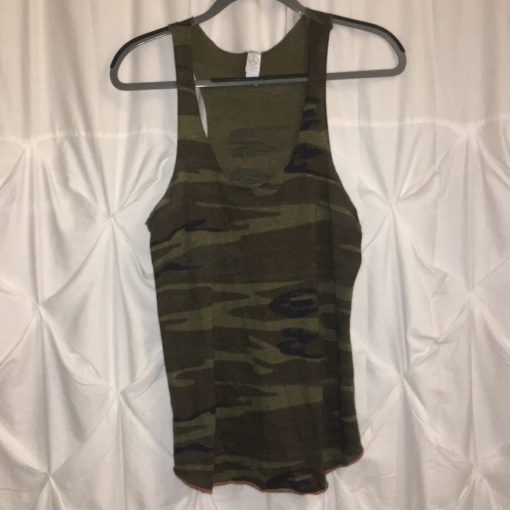 Evereve Camo Tank
